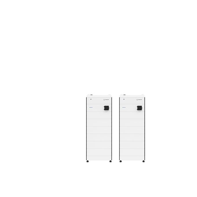Fenecon Commercial 1. und 2. Batterieturm mit 33,6 kWh