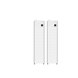 Fenecon Commercial 1. und 2. Batterieturm mit 67,2 kWh